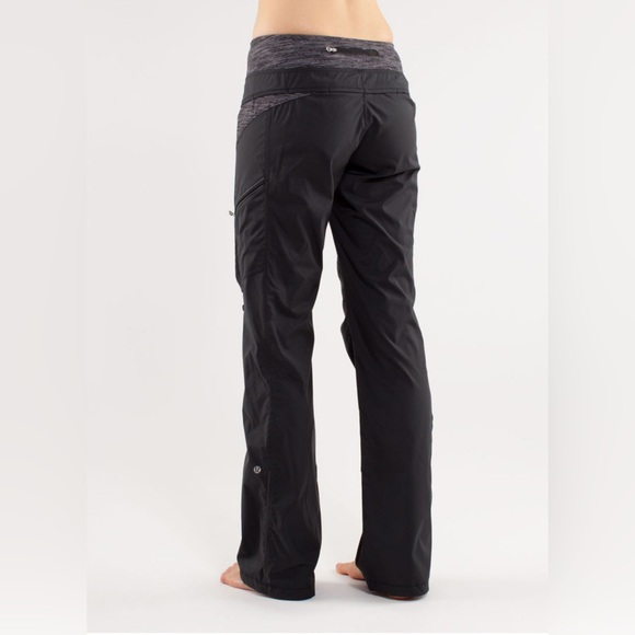 Lululemon Women’s Run: Travel To Track Pant Size 8 Like New Condition - Picture 3 of 16